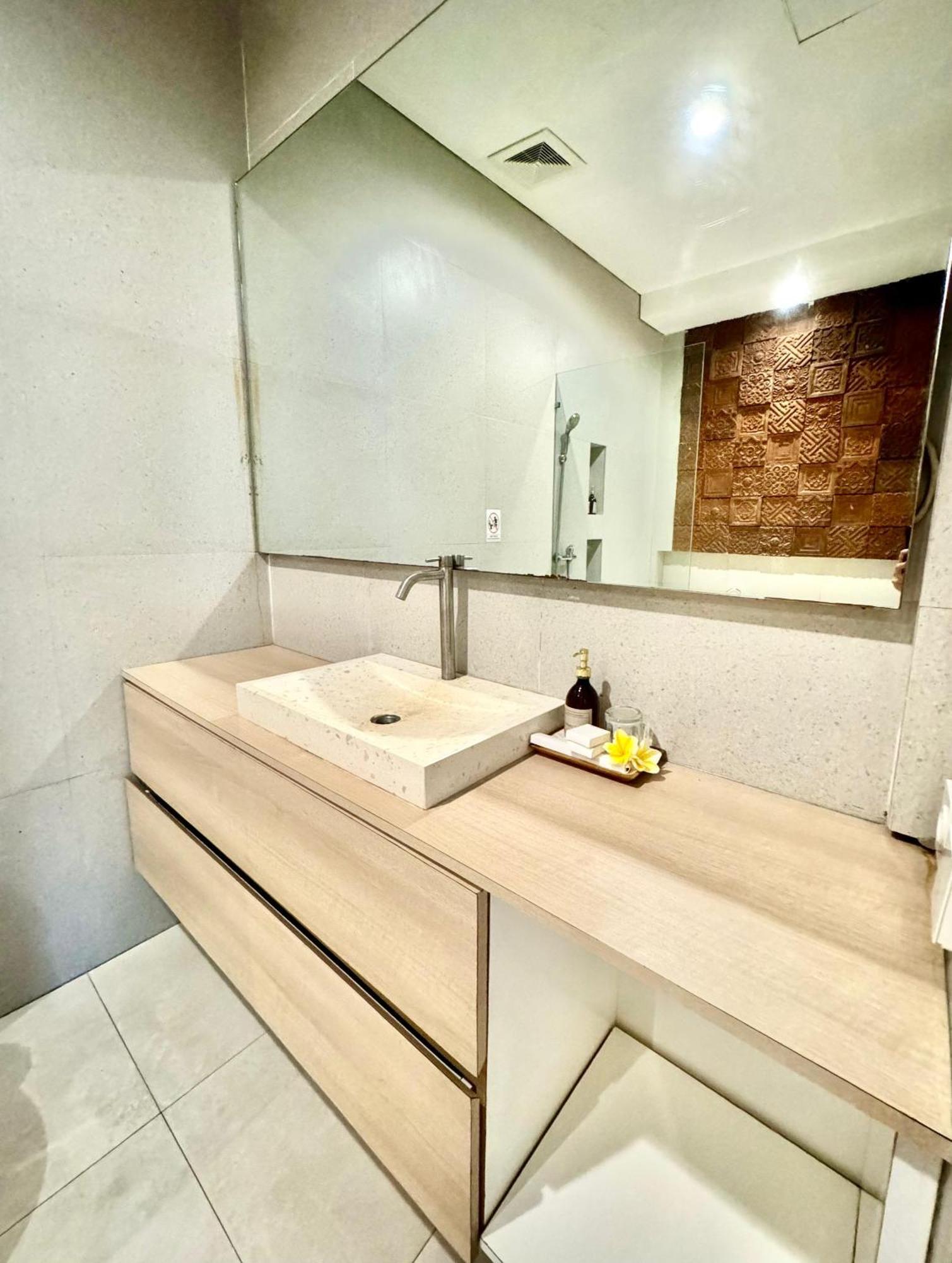 The Hita Apartement Seminyak Exterior foto